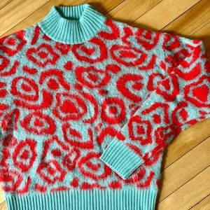 Essentiel Antwerp concolo jumper (sweater).